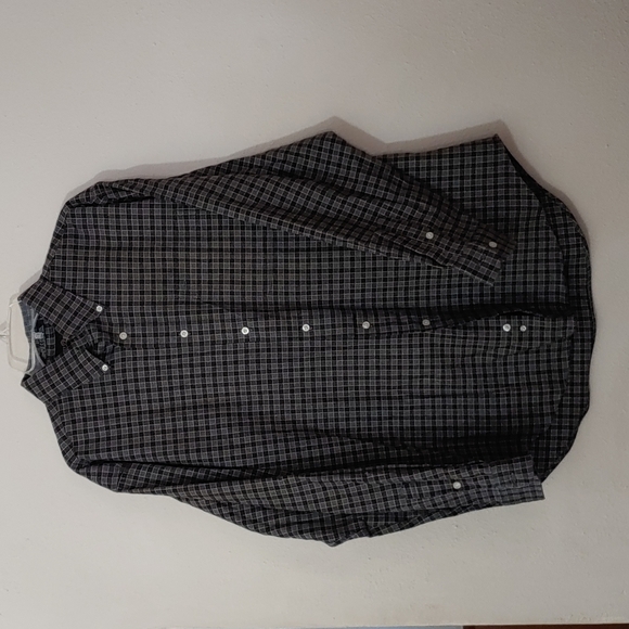 Tommy Hilfiger Men's Size Medium Plaid Button Down - Picture 1 of 7